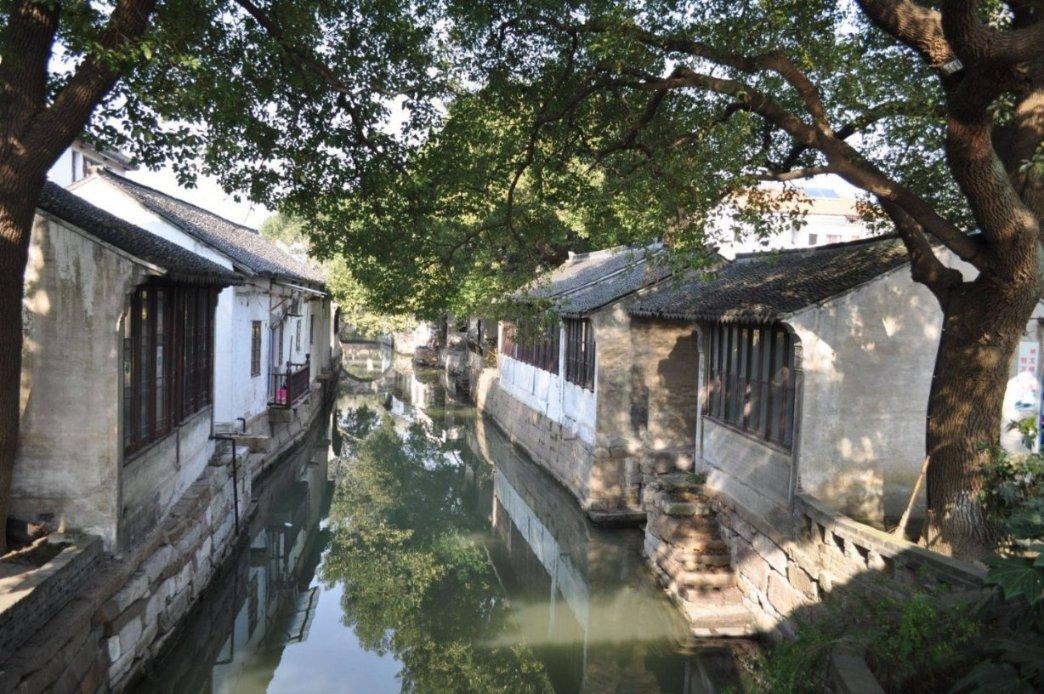 泉城迎新春小城过大年
